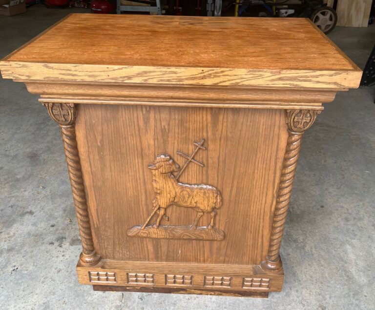 A Gift for the Journey: Tables, Icons, and Cloths for Our Northern Kentucky Chapel